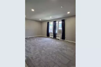 17 Winchester Avenue #2B, Yonkers, NY 10710 - Photo 6