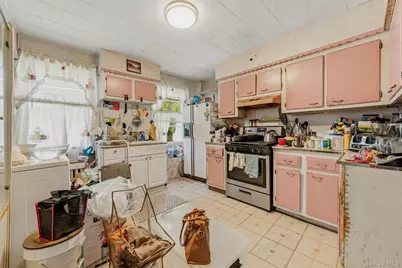 132 Webster Avenue, Yonkers, NY 10701 - Photo 12