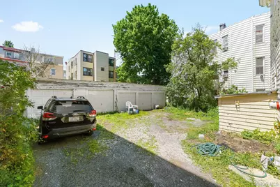 132 Webster Avenue, Yonkers, NY 10701 - Photo 20