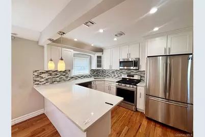249-11 147th Road #2nd Floor, Rosedale, NY 11422 - Photo 6