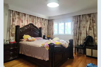 199-36 24th Avenue, Whitestone, NY 11357 - Photo 6