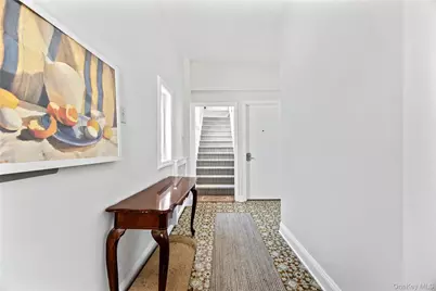 373 Palmer Avenue #2nd Floor, Mamaroneck, NY 10543 - Photo 2