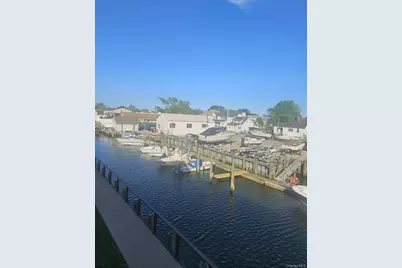 35 Anchor #F, Freeport, NY 11520 - Photo 6