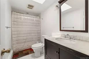 24 Walnut St, Coram, NY 11727 - Photo 18