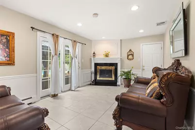 24 Walnut Street, Coram, NY 11727 - Photo 6