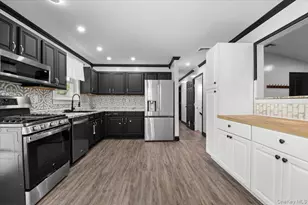 3755 Grand Ave, Mattituck, NY 11952 - Photo 8