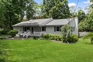 3755 Grand Ave, Mattituck, NY 11952 - Photo 2