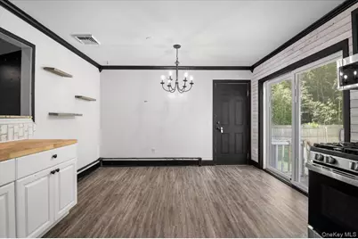 3755 Grand Avenue, Mattituck, NY 11952 - Photo 10