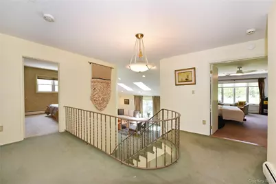 3 Joy Drive, Manhasset Hills, NY 11040 - Photo 28