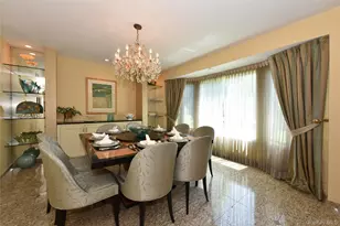3 Joy Dr, Manhasset Hills, NY 11040 - Photo 18