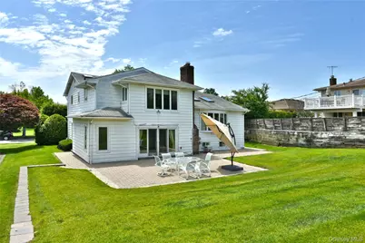 3 Joy Drive, Manhasset Hills, NY 11040 - Photo 48