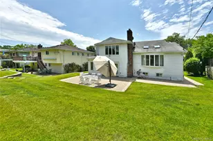 3 Joy Dr, Manhasset Hills, NY 11040 - Photo 46