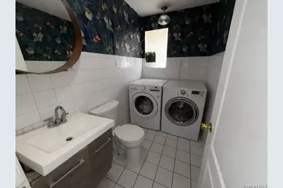 262 Davis Avenue, Bronx, NY 10465 - Photo 8
