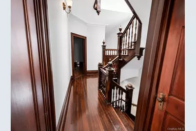 205 E Prospect Avenue, Mount Vernon, NY 10550 - Photo 14