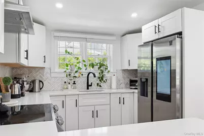 243 Sunset Avenue, Westhampton Beach, NY 11978 - Photo 12
