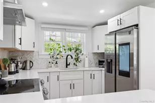243 Sunset Ave, Westhampton Beach, NY 11978 - Photo 12