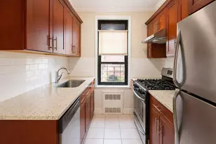150-29 72nd Rd, Flushing, NY 11367 - Photo 1