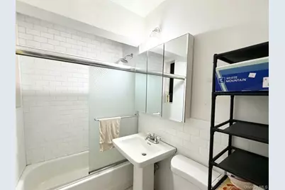 150-29 72nd Road #3A, Flushing, NY 11367 - Photo 4