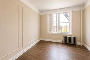 700 Oakland Pl, Bronx, NY 10457 - Photo 14