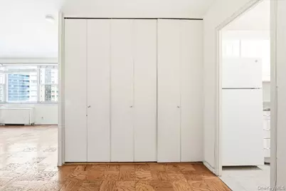 70-25 Yellowstone Boulevard #5A, Forest Hills, NY 11375 - Photo 10