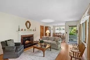 12 Regent Pl, Huntington, NY 11743 - Photo 10