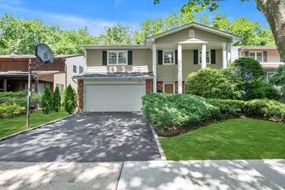 117 Soundview Drive, Port Washington, NY 11050 - Photo 1