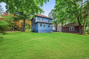 13 Cottage St, Monticello, NY 12701 - Photo 6