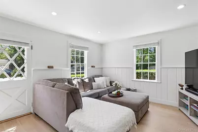 243 Sunset Avenue, Westhampton Beach, NY 11978 - Photo 6