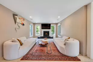 37 Wilmington Dr, Melville, NY 11747 - Photo 22