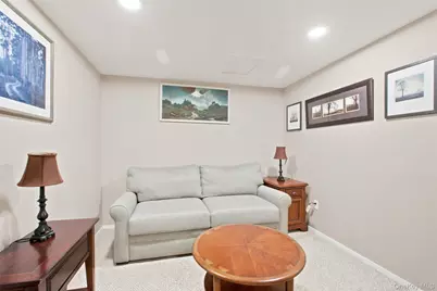 17 Lower Road, Smithtown, NY 11787 - Photo 22