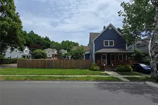 38 Kelsey Rd, Poughkeepsie, NY 12601 - Photo 2
