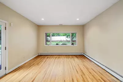 61 Ledgewood Drive, Smithtown, NY 11787 - Photo 14