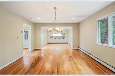 61 Ledgewood Drive, Smithtown, NY 11787 - Photo 10