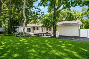 61 Ledgewood Dr, Smithtown, NY 11787 - Photo 30