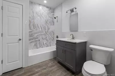 324 Eldert Street #1B, Brooklyn, NY 11237 - Photo 8