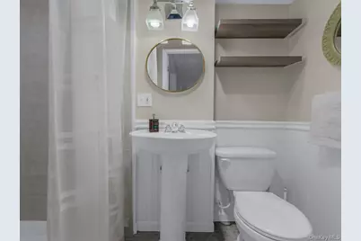 69 Roger Drive, Port Washington, NY 11050 - Photo 28