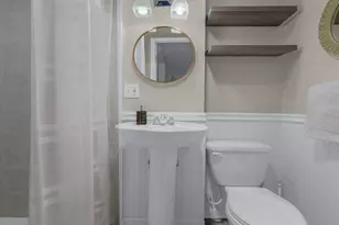 69 Roger Dr, Port Washington, NY 11050 - Photo 28