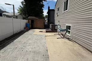 33 Washington Ave, Deer Park, NY 11729 - Photo 16