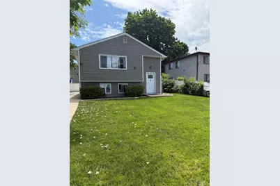 33 Washington Avenue, Deer Park, NY 11729 - Photo 1