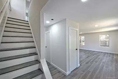 208 Lake Drive, Patchogue, NY 11772 - Photo 14