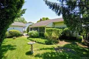 41 Elwood Ave, Hicksville, NY 11801 - Photo 18