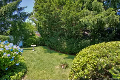 41 Elwood Avenue, Hicksville, NY 11801 - Photo 20