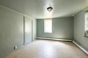 30 Martin Pl, Port Chester, NY 10573 - Photo 6