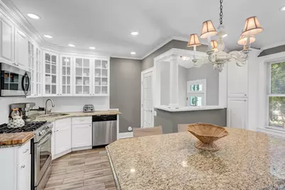 65 Roxbury Road, Garden City, NY 11530 - Photo 14
