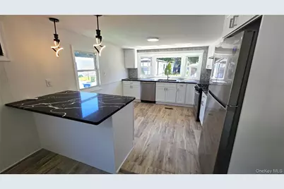 58 Betsy Ross Drive, Bohemia, NY 11716 - Photo 2