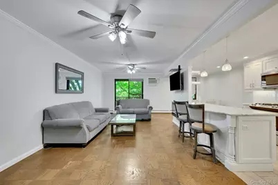 1101 Midland Avenue #411, Bronxville, NY 10708 - Photo 6