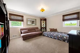 185 Tree Rd, Centereach, NY 11720 - Photo 16