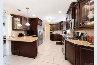 185 Tree Road, Centereach, NY 11720 - Photo 10
