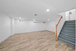 207 Wright St, Westbury, NY 11590 - Photo 20