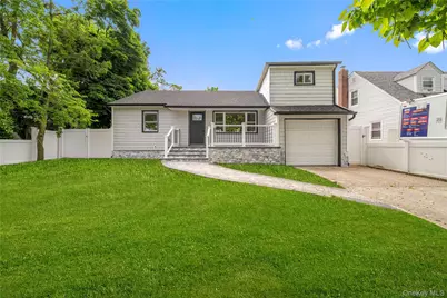 207 Wright Street, Westbury, NY 11590 - Photo 42